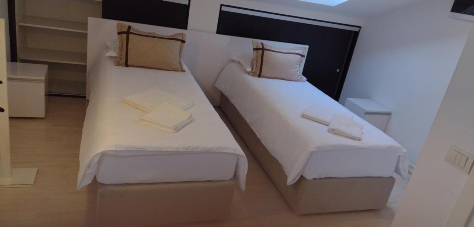 Agent Lux Apartments Jagodina Oda fotoğraf